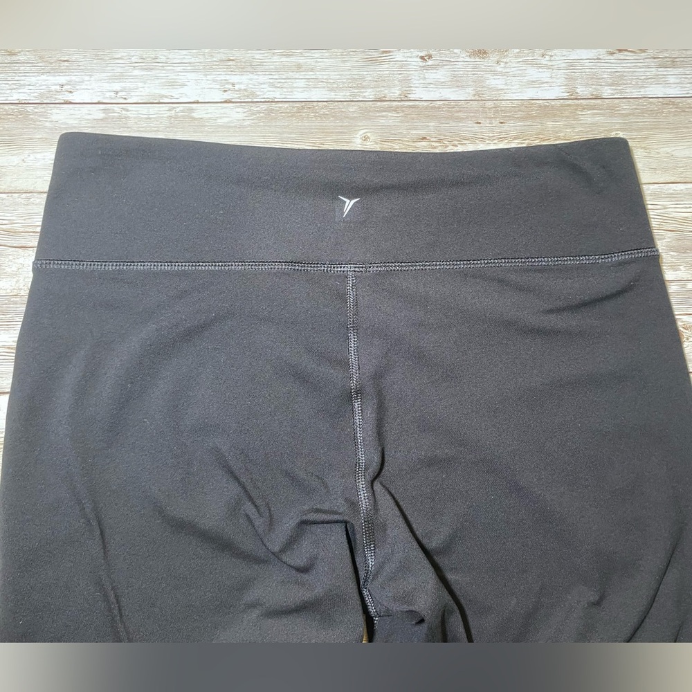 Old Navy Women's Mid-Rise PowerPress Leggings Black L 12-14 - Picture 10 of 15